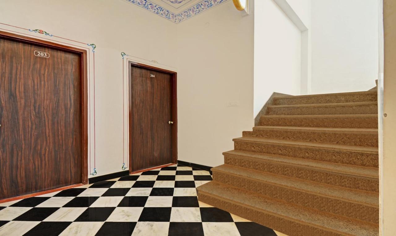 Hotel Treebo Khakhri Haveli Udaipur Exterior foto